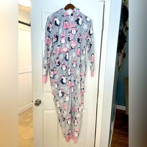 Munki Munki Ladies' Luxe Plush Hooded One Pc Pajama Penguin Gray/Pink